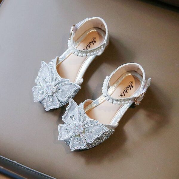 Diamond stud bow shoe