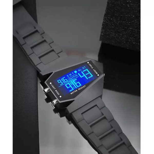 Square fighter aircraft watch