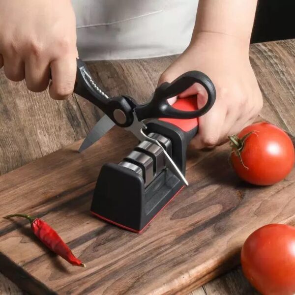 Knife sharpener