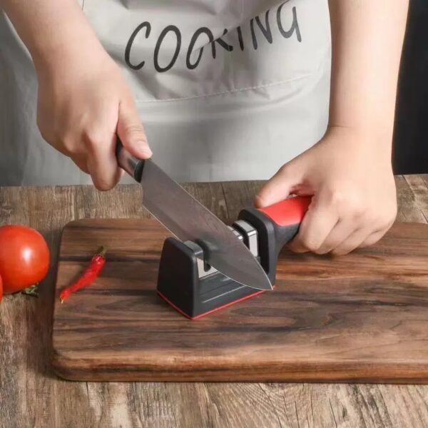 Knife sharpener