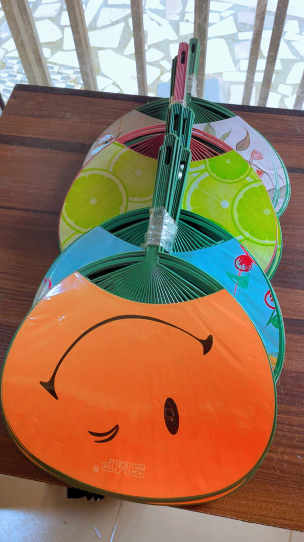 Hand fan